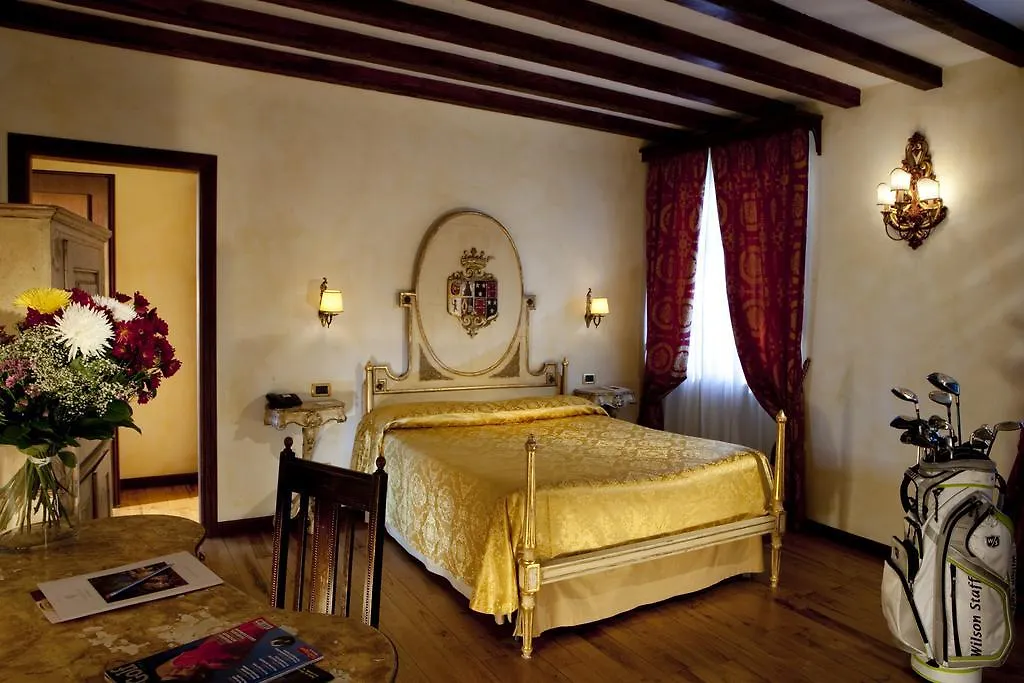 Castello Della Castelluccia Hotel Rome Italy