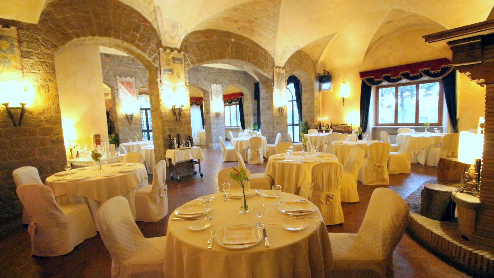 Castello Della Castelluccia Hotel Rome 4*,