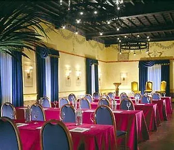 Castello Della Castelluccia Hotel Rome 4*,