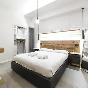 Bullona Design Flat - M5 Gerusalemme&domodossola Italia